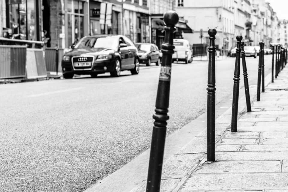 Paaltjes in de straten van Parijs, Frankrijk, reisfotografie Sandra Stokmans Fotografie