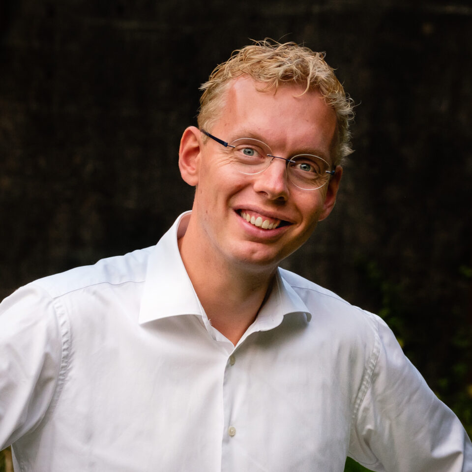 LinkedIn profielfoto, professioneel zakelijk portret, zakelijke fotografie, Sandra Stokmans Fotografie