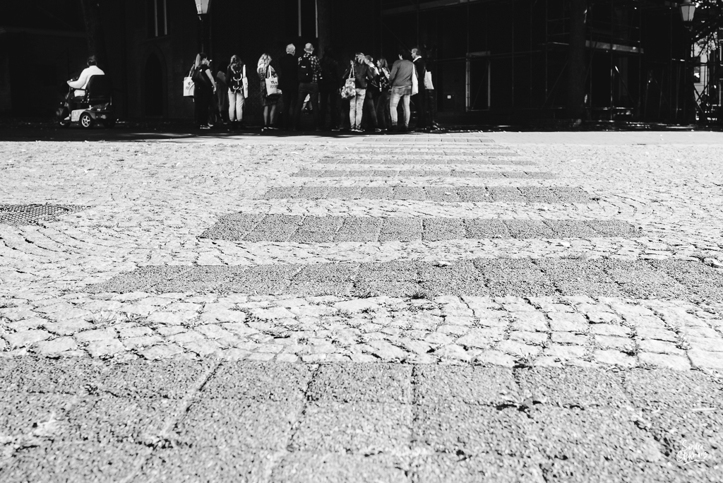 Bij het Geuzenmonument in Vlaardingen, Beeldreportage van een bijeenkomst van College van de Rechten van de Mens, beeldverslag zakelijke fotografie, image by Sandra Stokmans Fotografie