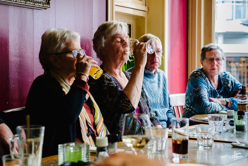 Lunchen in Bilthoven, bijzondere gebeurtenis fotograferen, documentaire fotografie, documentaire reportage, door Sandra Stokmans Fotografie