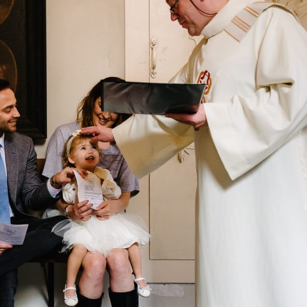 Doop fotograferen, tijdens de doop, speciale Day in the life fotografie door Sandra Stokmans Fotografie