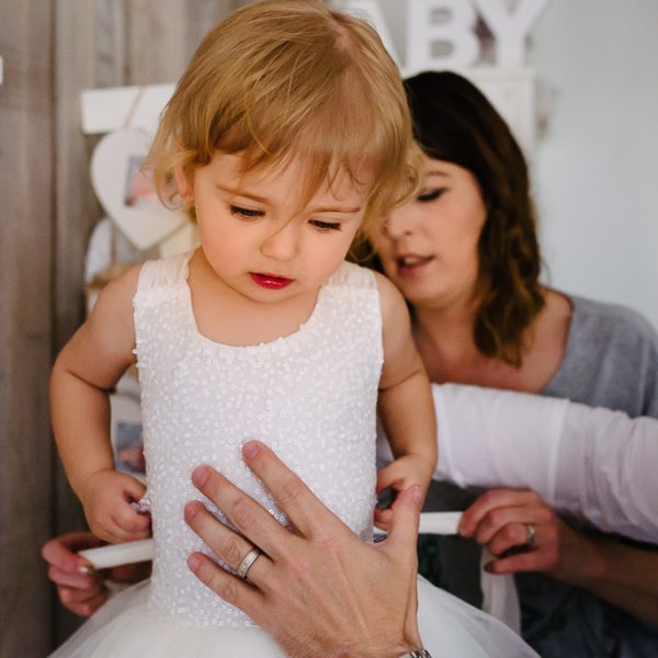 Doop fotograferen, aankleden voor de doop, speciale Day in the life fotografie door Sandra Stokmans Fotografie