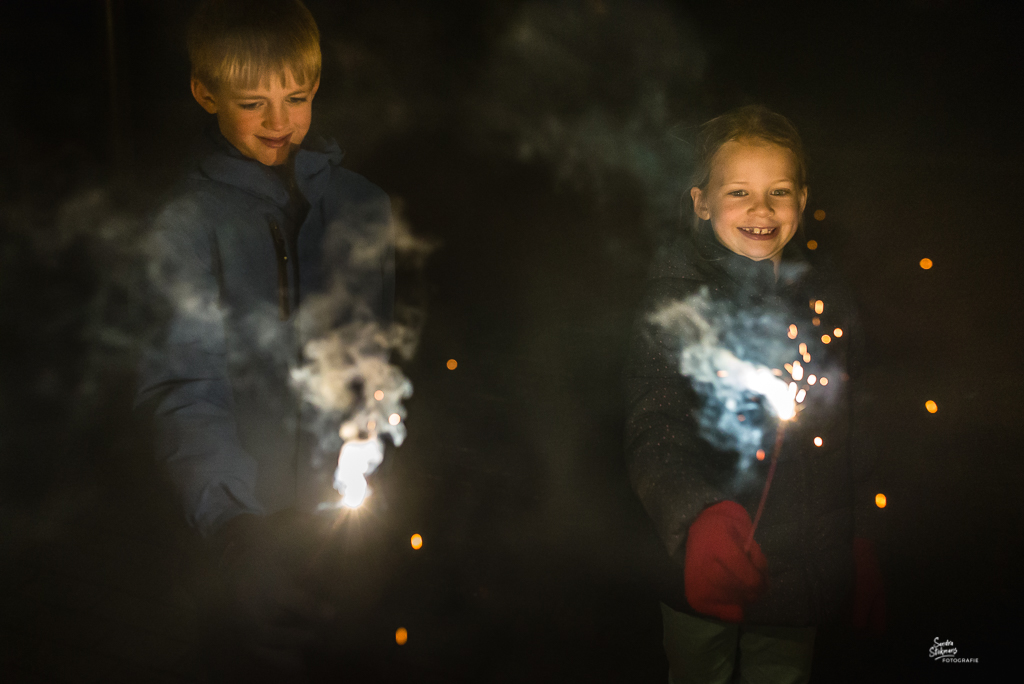 Einde 365 dagen project, Oud en Nieuw sterretjes aansteken, foto door Sandra Stokmans Fotografie