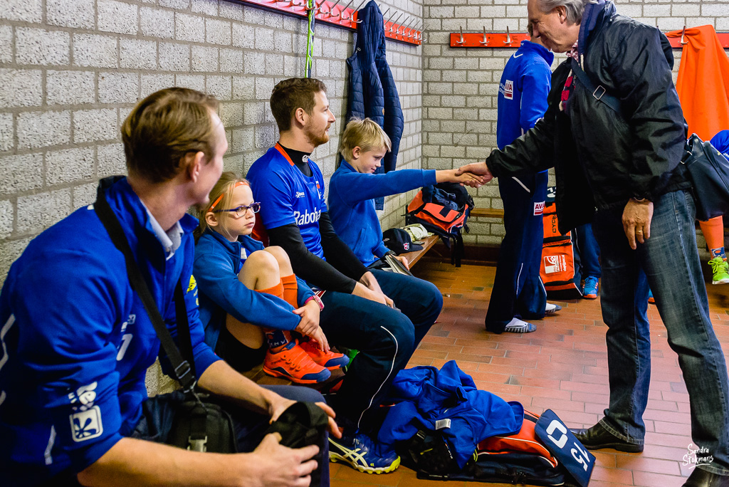 MHV Maarssen, in de kleedkamer, reportage mini van de week Heren 1 door Sandra Stokmans Fotografie