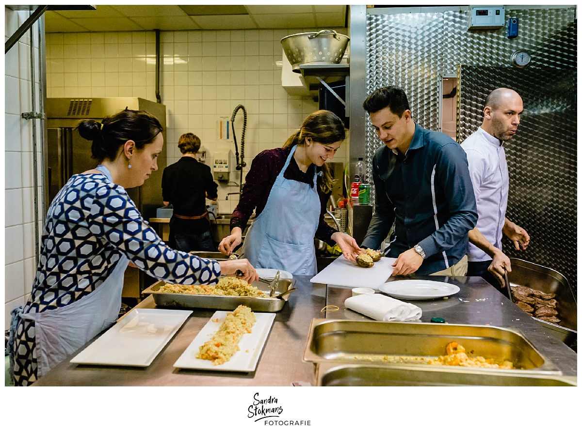 Fotoreportage maken, koken tijdens kick-off HEI Challenge, foto door Sandra Stokmans Fotografie