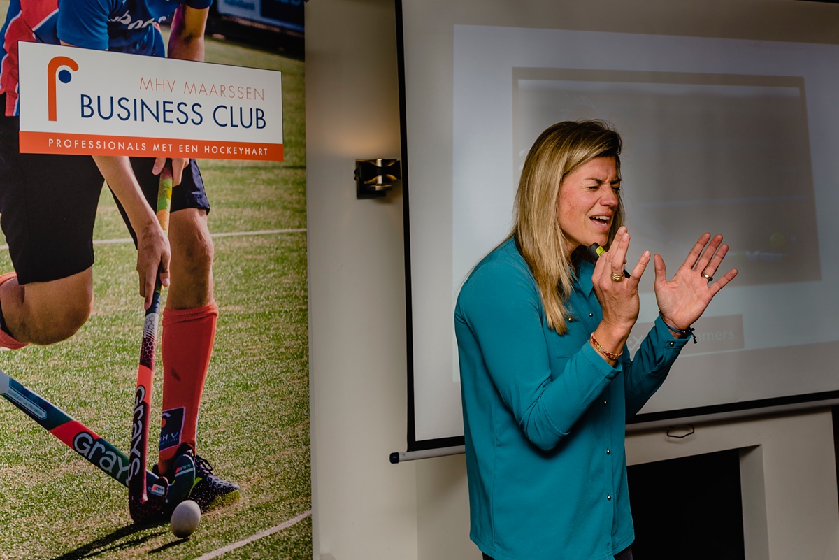 Kim Lammers als gastspreker op evenement van MHV Business Club, foto door Sandra Stokmans Fotografie