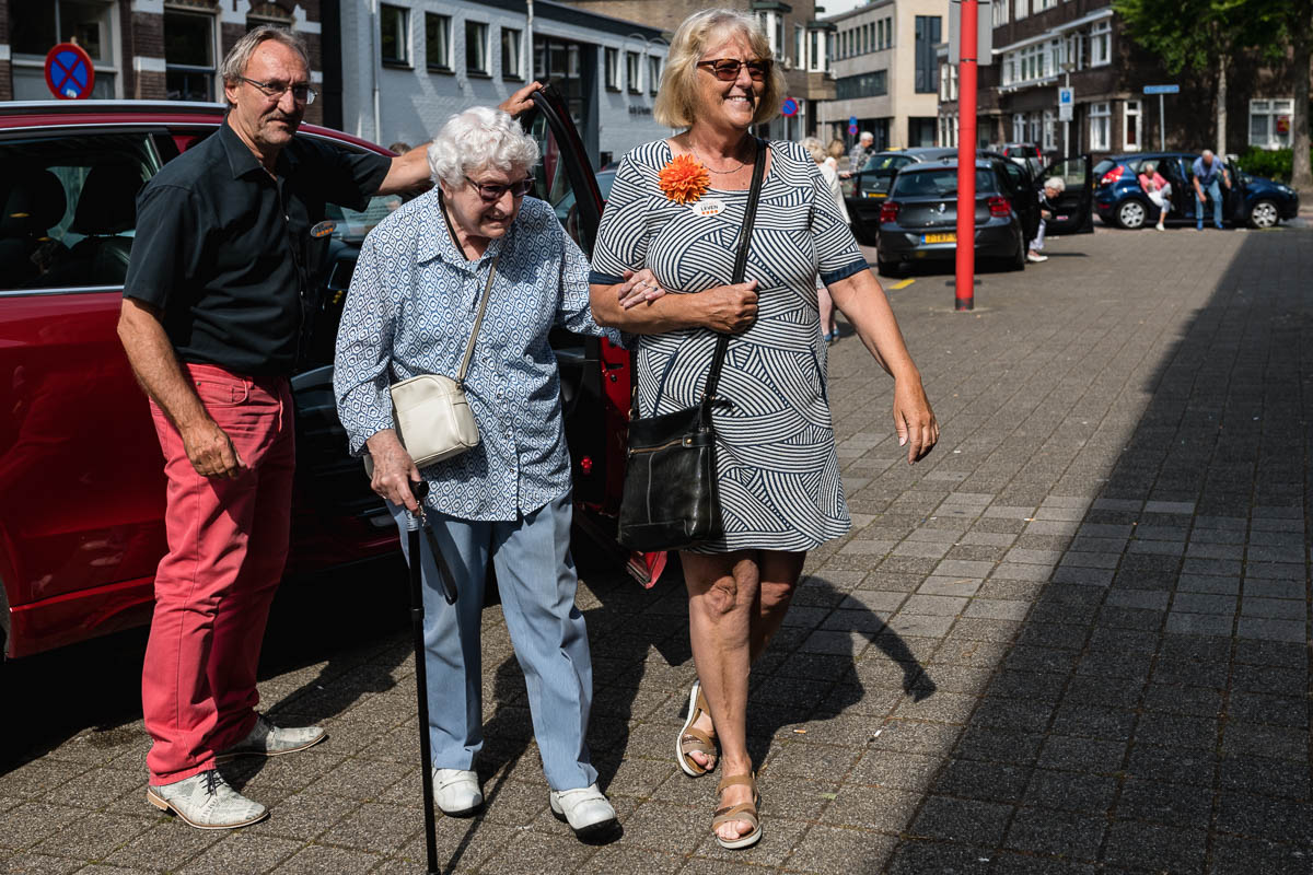 Aankomst De Goudse Schouwburg-Evenement-fotografie-Stichting Vier het Leven-Sandra Stokmans Fotografie_SSF8404