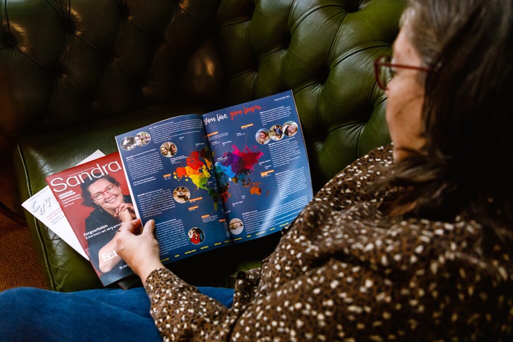 documentair-fotograaf-reportage-zorgfotograaf-magazine-Sandra-Stokmans-foto-door-Jolijn-Lemstra-5407