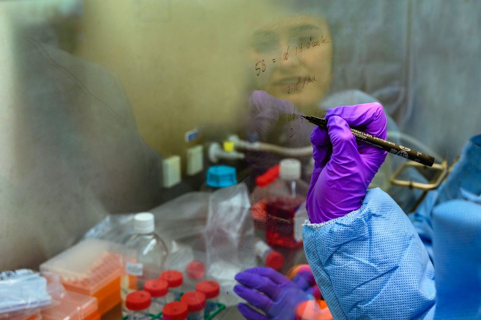 Beeldbank zorgorganisatie UMC Utrecht lab werk.